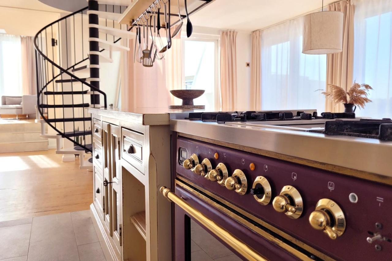 Grosse Penthouse Ferienwohnung Mit Meerblick, Sonnenterrasse & Luxusbad Von "Momentic" Sierksdorf Extérieur photo